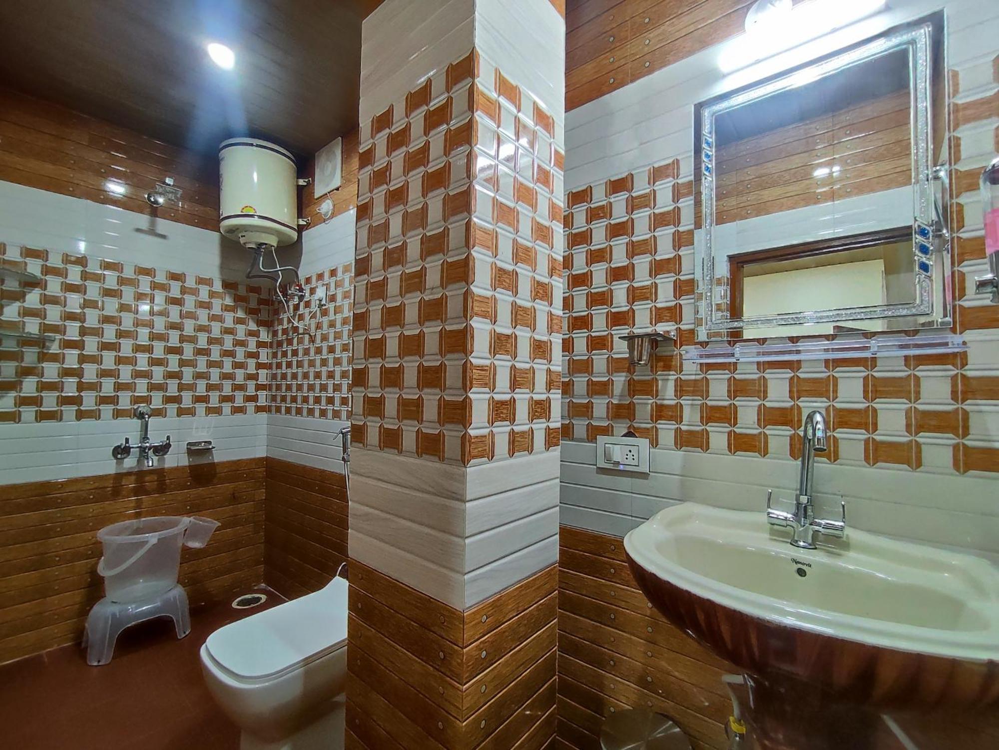 Vintage Woods Inn Шимла Екстериор снимка